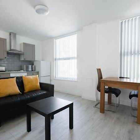 Platform Stadium Apartment With Parking Kingston upon Hull ภายนอก รูปภาพ